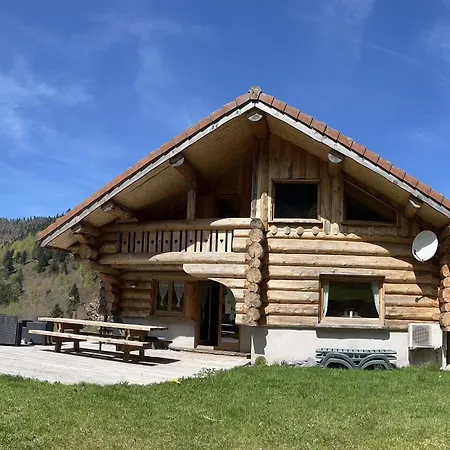 Chalet En Rondins *